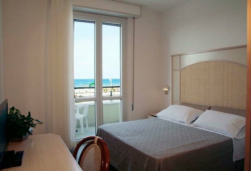 غرفة قياسية مطلّة علي البحر, Bellevue