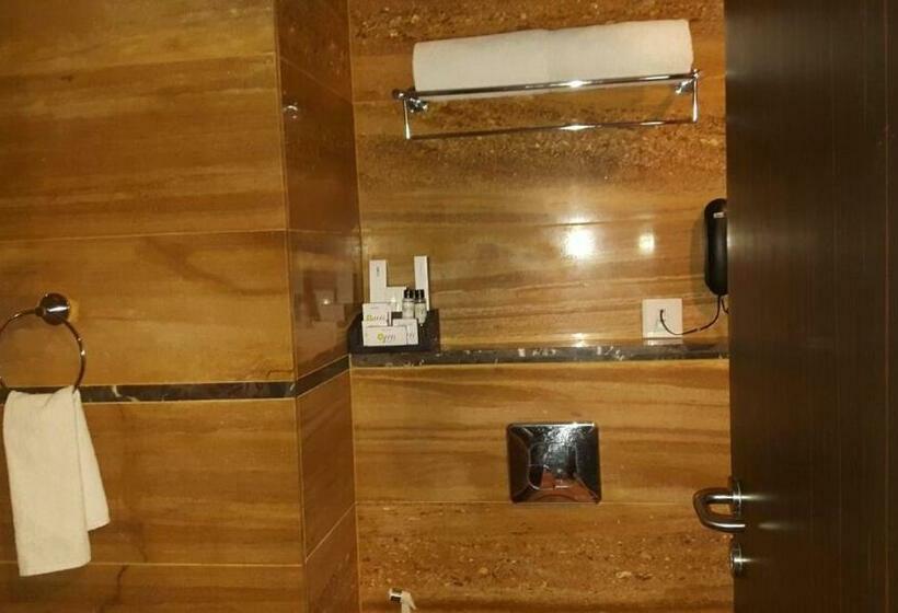 غرفة سوبيريور, Iris Premire