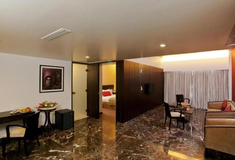 جناح, Iris Premire