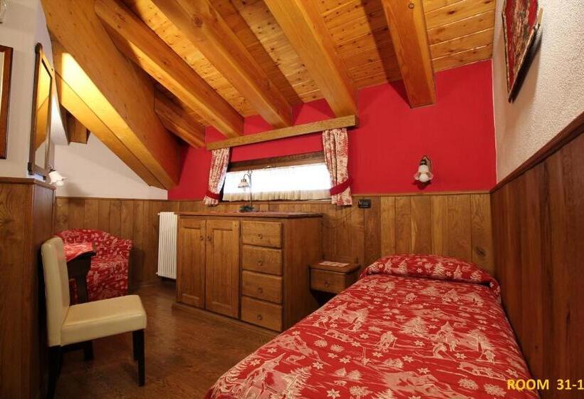 スーペリアトリプルルーム, Meynet