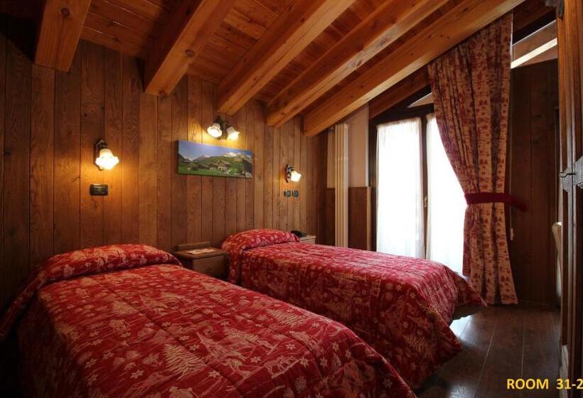 スーペリアトリプルルーム, Meynet