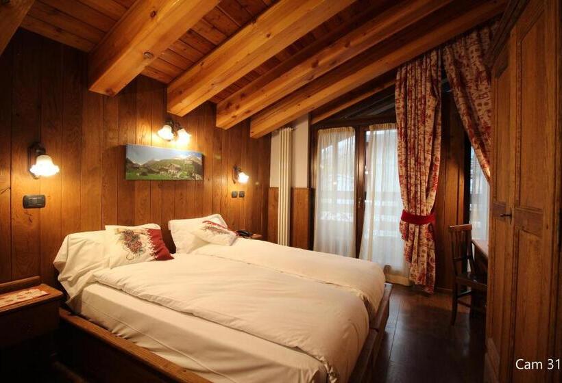 スーペリアトリプルルーム, Meynet