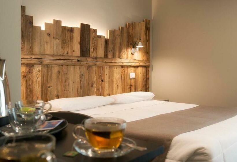 اتاق کلاسیک, Monte Emilius