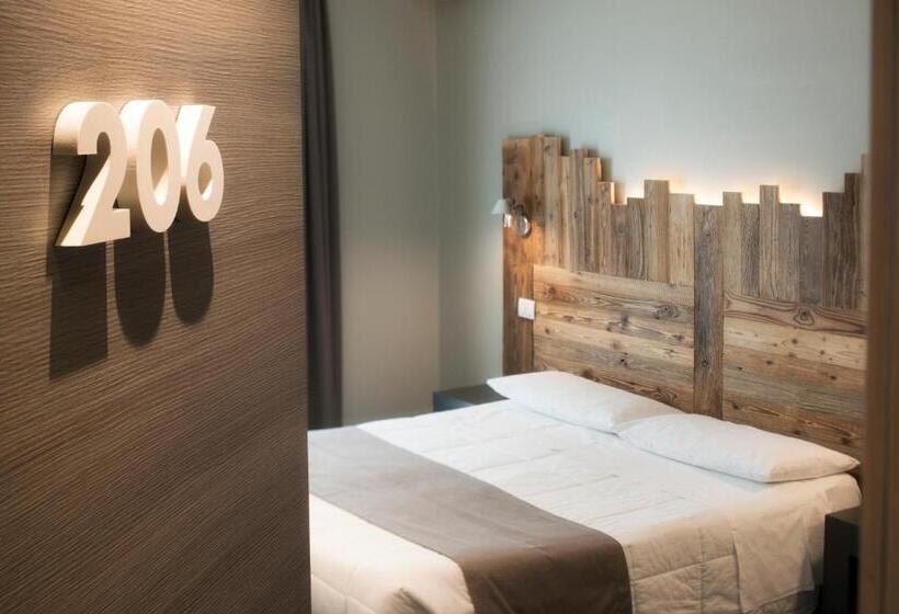 اتاق کلاسیک, Monte Emilius