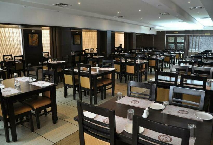 豪华房间, Shaans