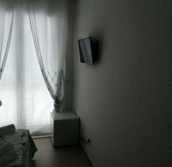 オーシャンビュースタンダードルームバルコニー付き, Tirreno Formia