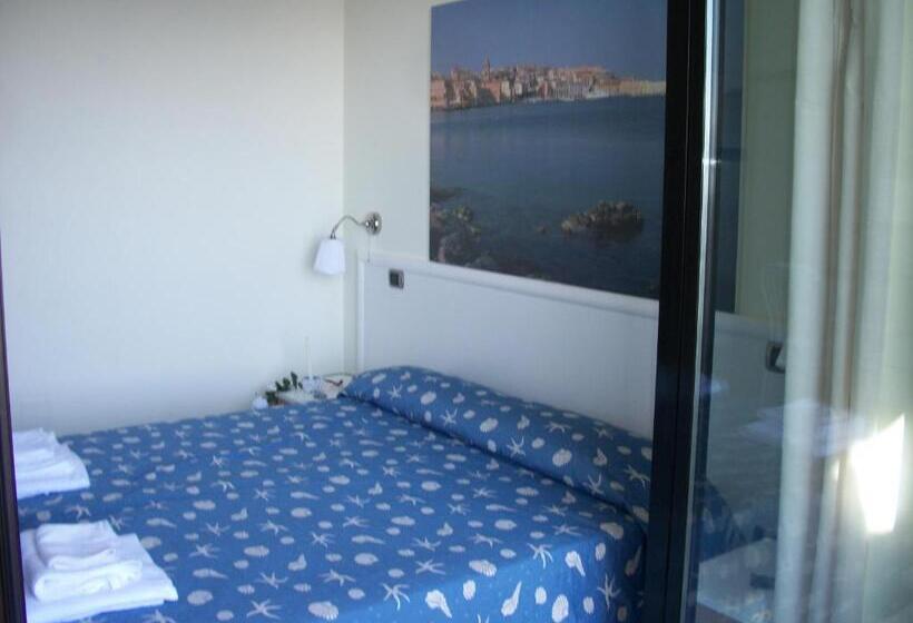 スーペリアールーム, Tirreno Formia