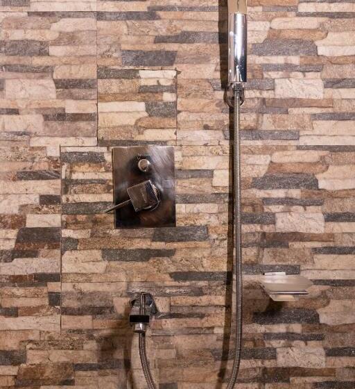 山の見えるスーペリアルーム, Yangthang Heritage