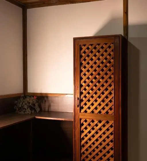 スイート, Yangthang Heritage