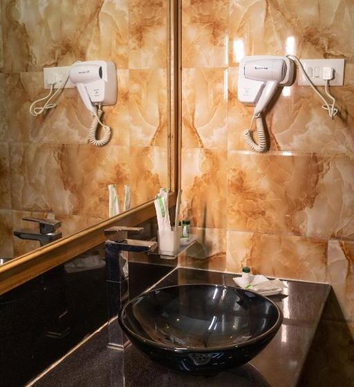 スイート, Yangthang Heritage