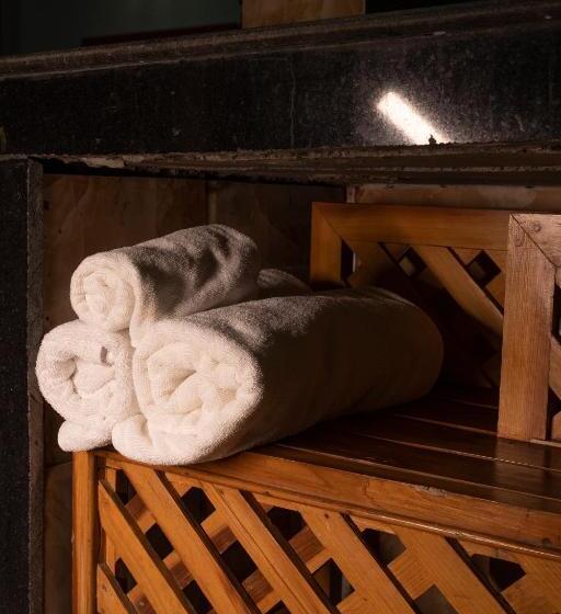 スイート, Yangthang Heritage