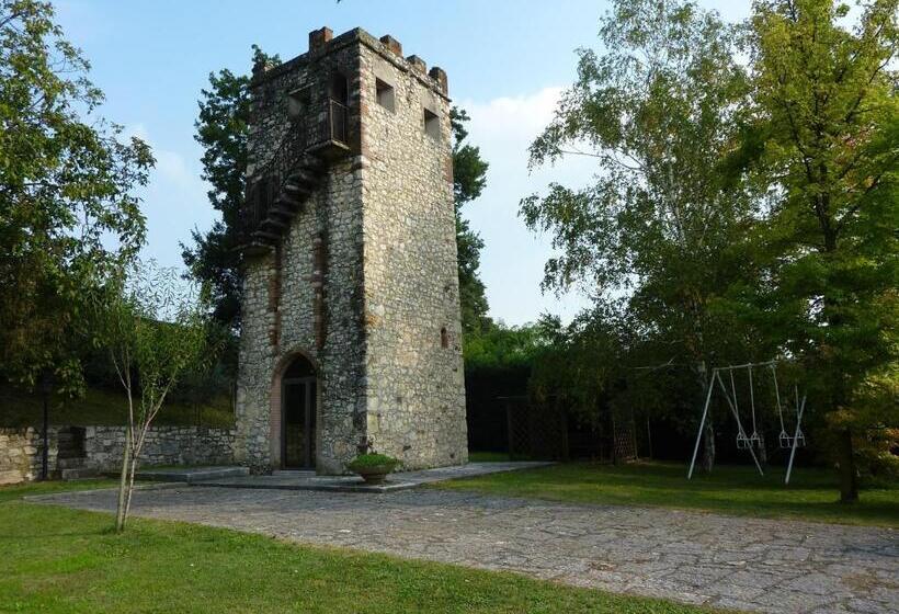 Люкс Классика, B&b La Grola