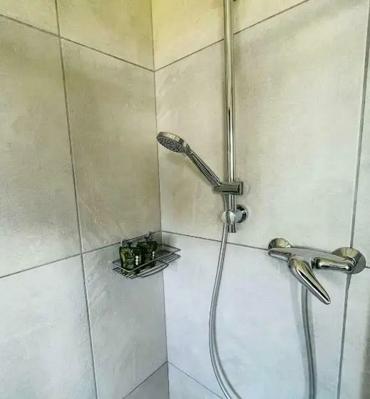 デラックスルーム, B&b Le Albare