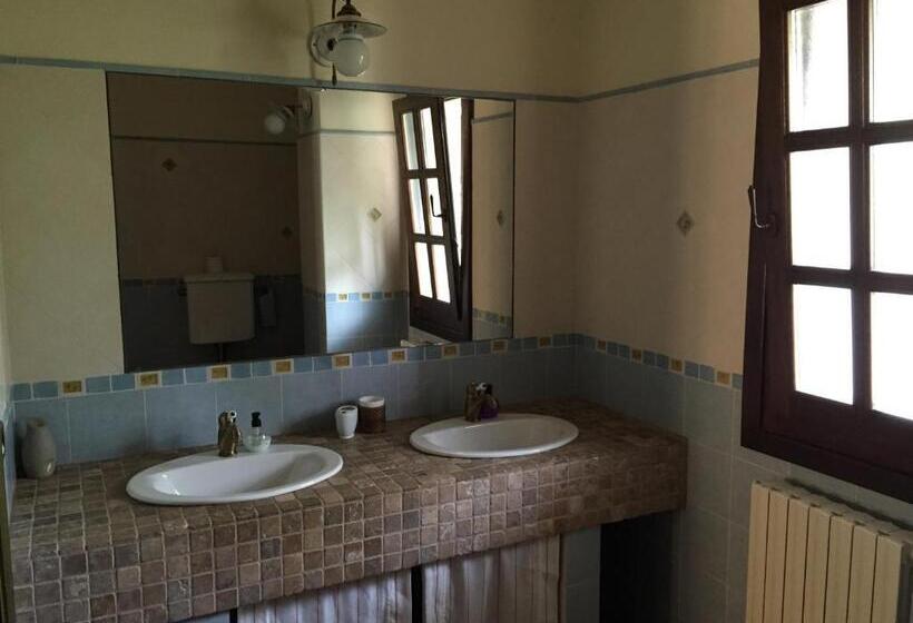 اتاق خانوادگی, B&b Rollo Garden