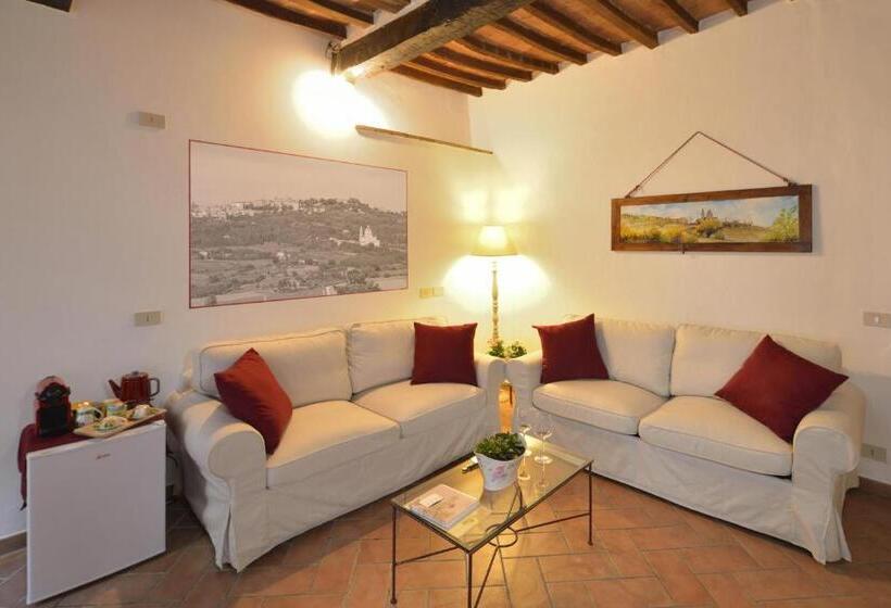 جناح جونيور ديلوكس, Il Palazzetto