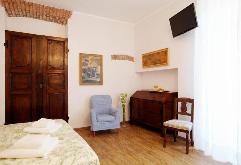 اتاق سوپریور با چشمانداز شهر, La Madonetta   Dimora D Epoca