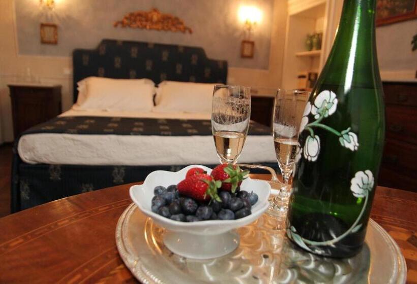 סוויטת ג'וניור נוף לגינה, Residenza Dei Ricci