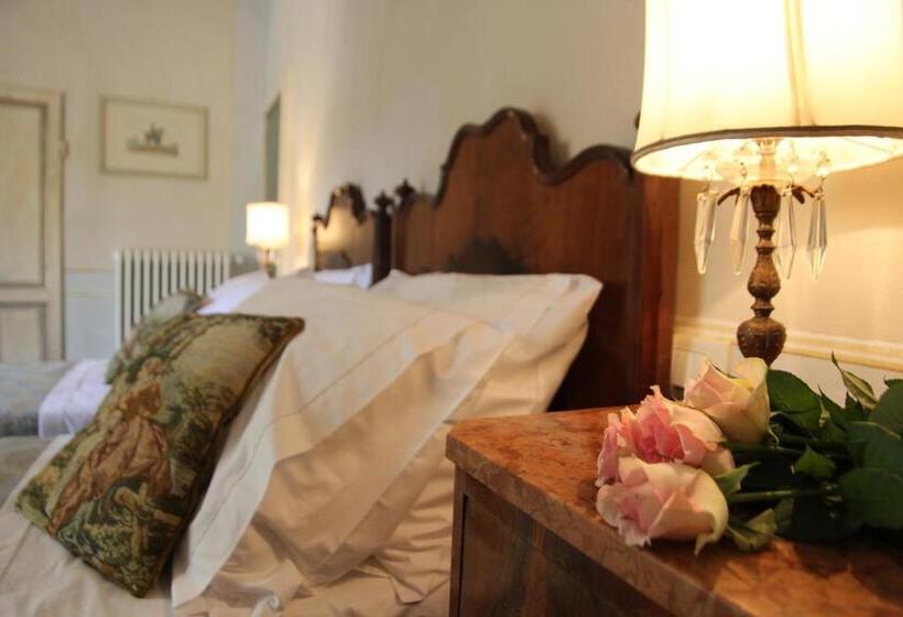 סוויטת ג'וניור נוף לגינה, Residenza Dei Ricci