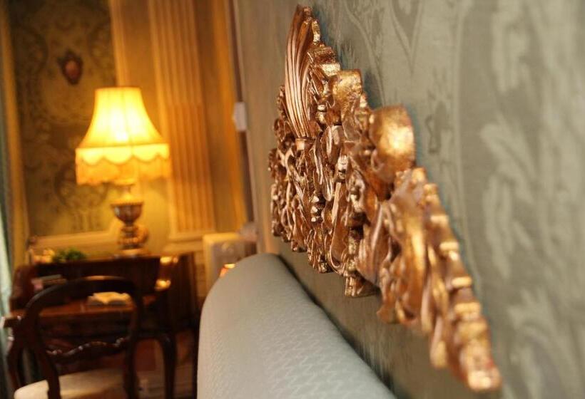 סוויטת ג'וניור דלוקס, Residenza Dei Ricci