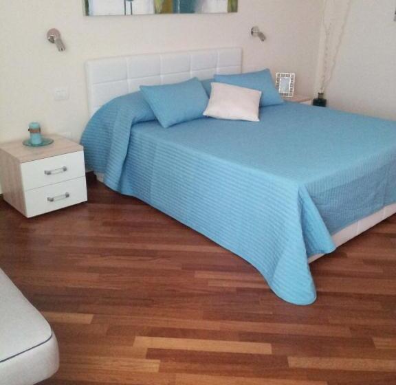 חדר סטנדרט לשלושה, Residenza Piazza Moro