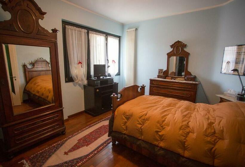 חדר סטנדרט יחיד, Villagramde