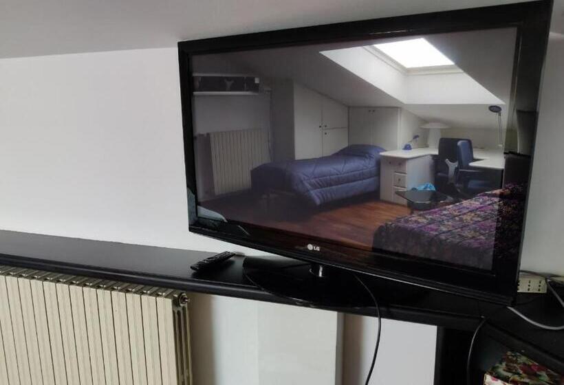 חדר סטנדרט לארבעה, Villagramde