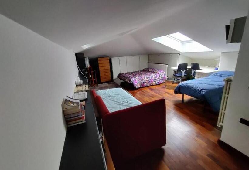 חדר סטנדרט לארבעה, Villagramde