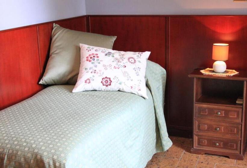 اتاق لوکس, Domus Angela B&b