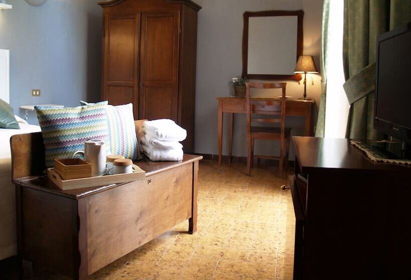 اتاق لوکس, Domus Angela B&b