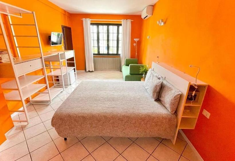 غرفة عادية خماسية, Albergo Vittoria