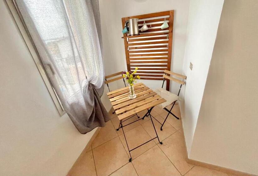 غرفة قياسية مطلّة علي البحيرة, Albergo Vittoria