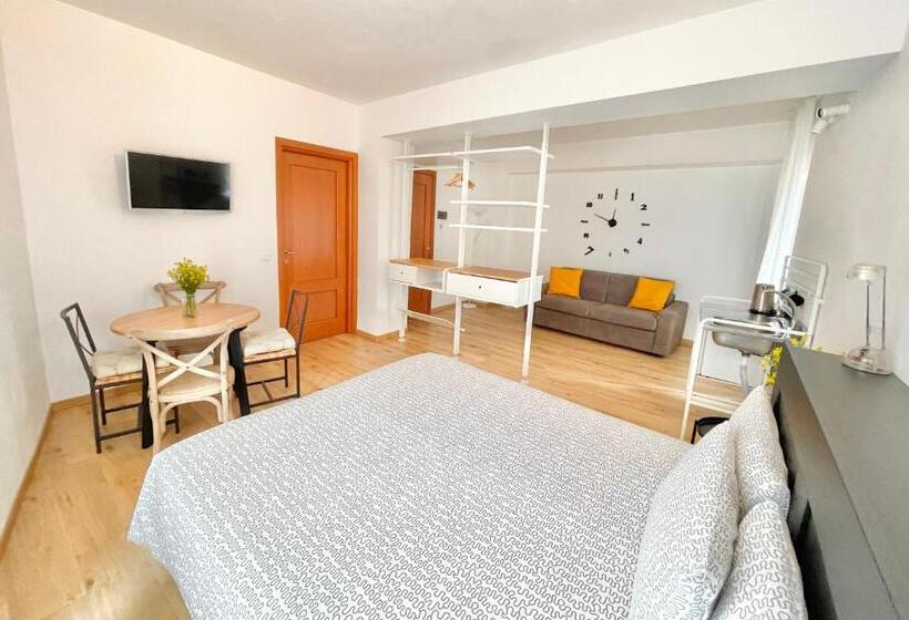 غرفة قياسية رباعية, Albergo Vittoria