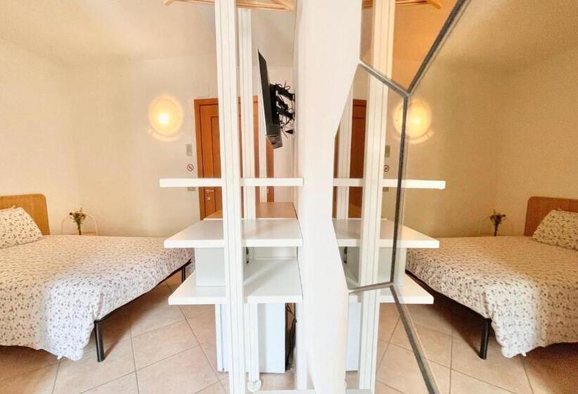 غرفة قياسية فردية, Albergo Vittoria