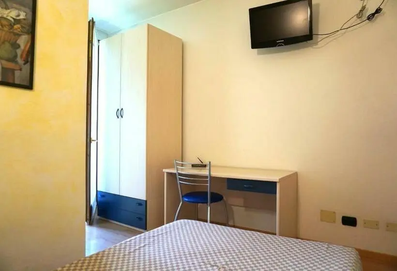 スタンダードシングルルーム, B&b La Villetta