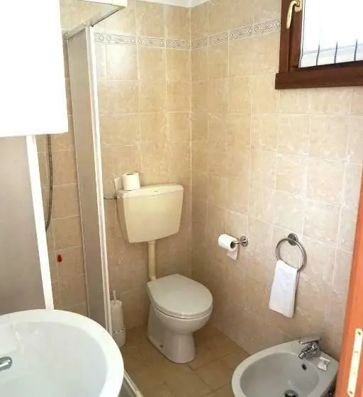 スタンダードシングルルーム, B&b La Villetta