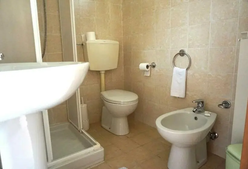 スタンダードシングルルーム, B&b La Villetta