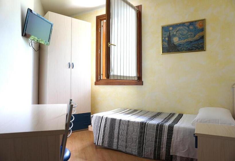 스탠다드 싱글 룸, B&b La Villetta