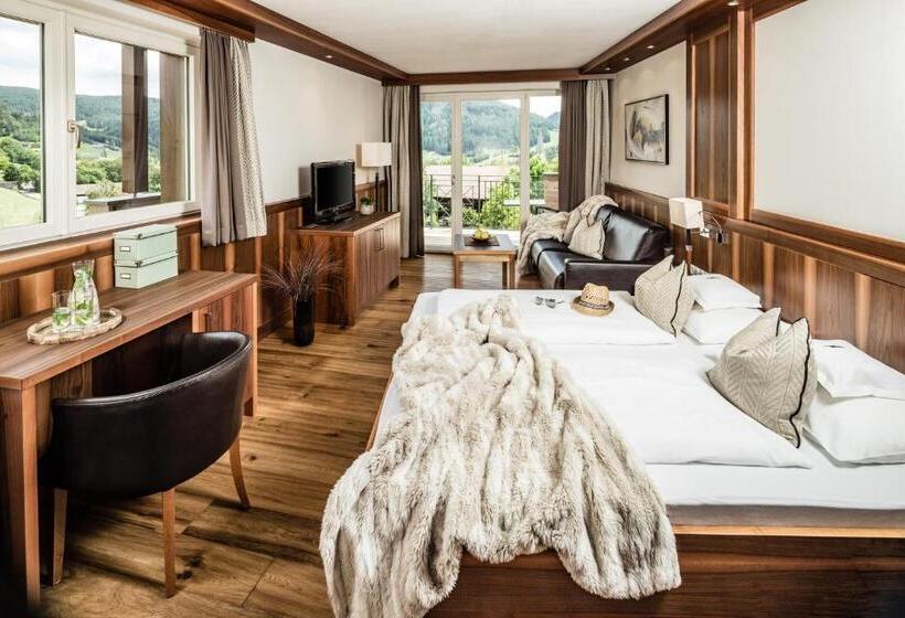 2 Bedroom Superior Suite with Balcony, Der Mesnerwirt   4 Superior   Meran 2000