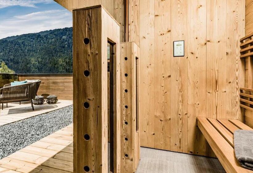 Номер Стандарт, Der Mesnerwirt   4 Superior   Meran 2000