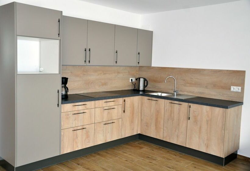 آپارتمان 1 خوابه همکف, Fohrenhof