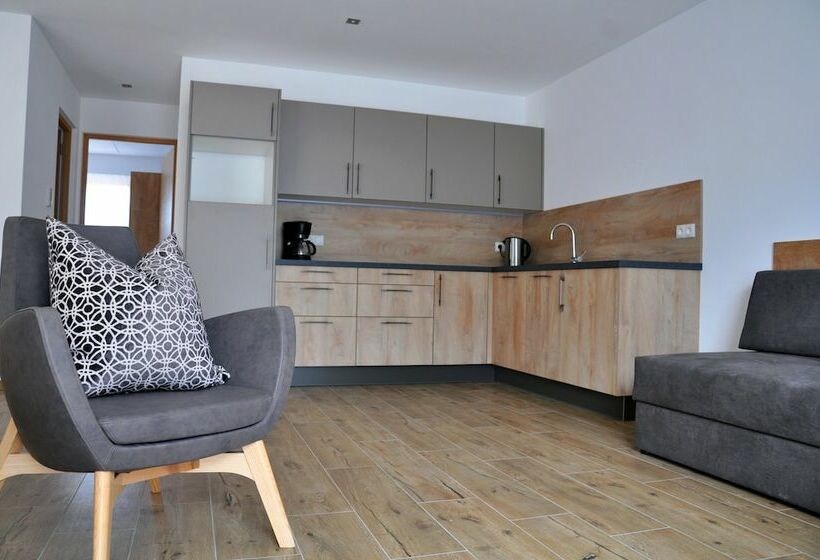 آپارتمان 1 خوابه همکف, Fohrenhof