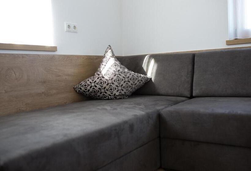 آپارتمان 1 خوابه, Fohrenhof