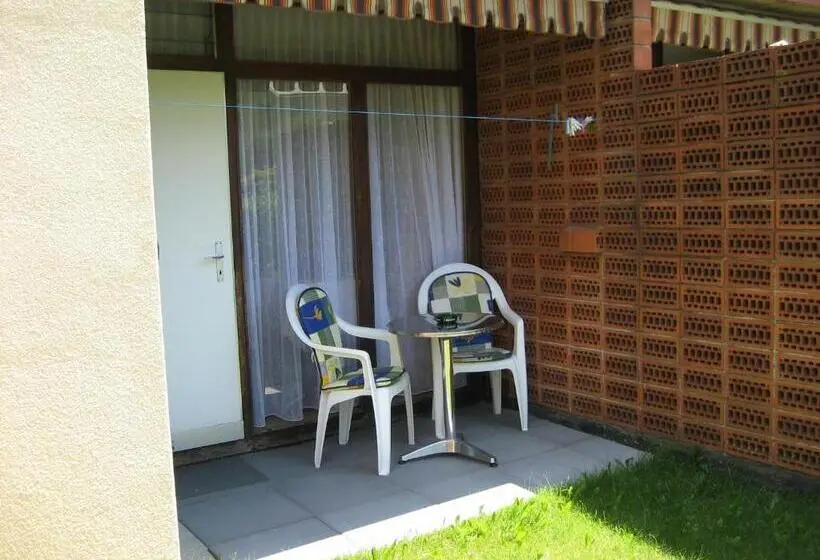 Letto in Camera Condivisa, Garni Simplon
