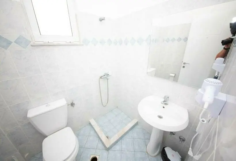 اتاق استاندارد با چشم‌انداز دریا, Ideal Aparthotel Saranda