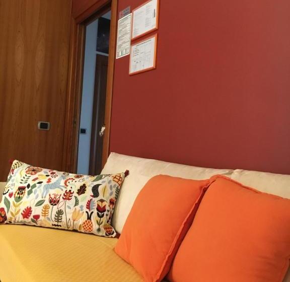 اتاق استاندارد سه تخته با سرویس بهداشتی مشترک, Piccolo Principe Salerno B&b