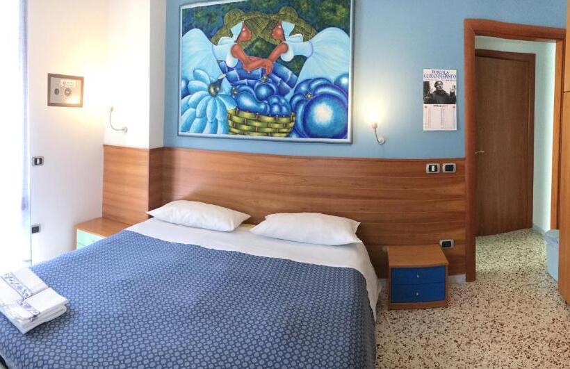 اتاق استاندارد سه نفره, Piccolo Principe Salerno B&b