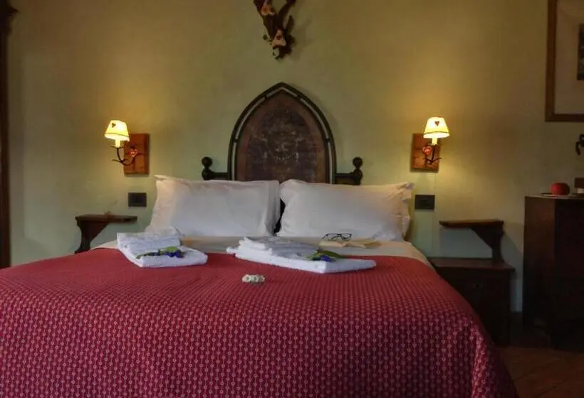 اتاق لوکس سه تخته, Agriturismo B&b Chevres A Cheval