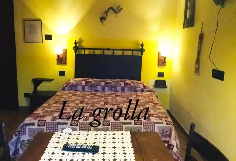 اتاق استاندارد با چشم‌انداز کوهستان, Agriturismo B&b Chevres A Cheval