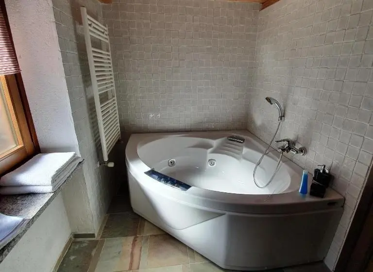 استودیوی استاندارد, Agriturismo B&b Chevres A Cheval