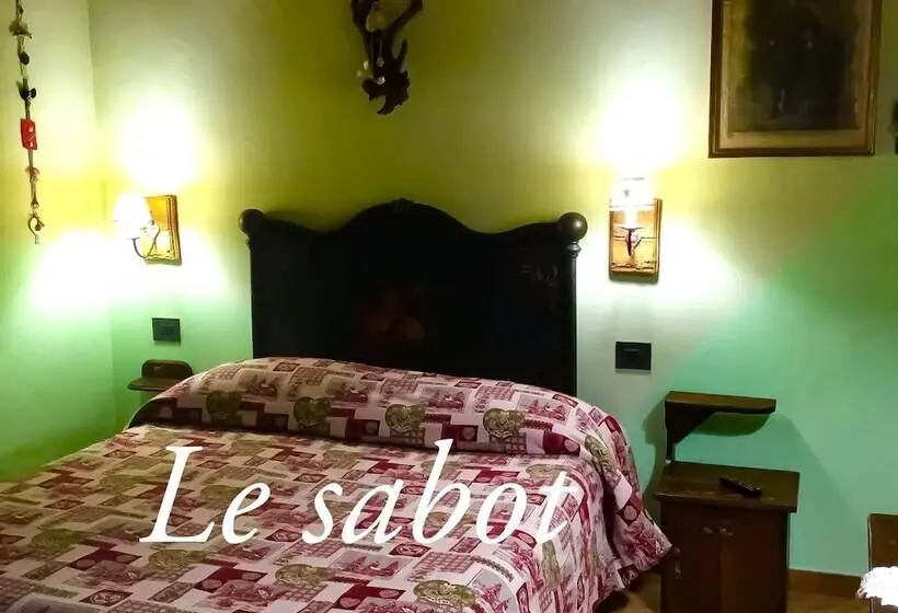 اتاق کلاسیک سه تخته, Agriturismo B&b Chevres A Cheval